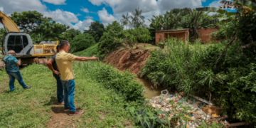 22 mil metros de canais são limpos na capital  Agência de Notícias