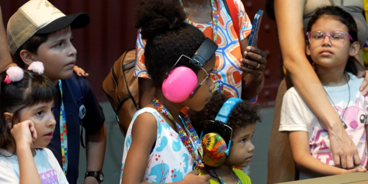 Prefeitura participa do evento IncluTEA sobre neurodivergências