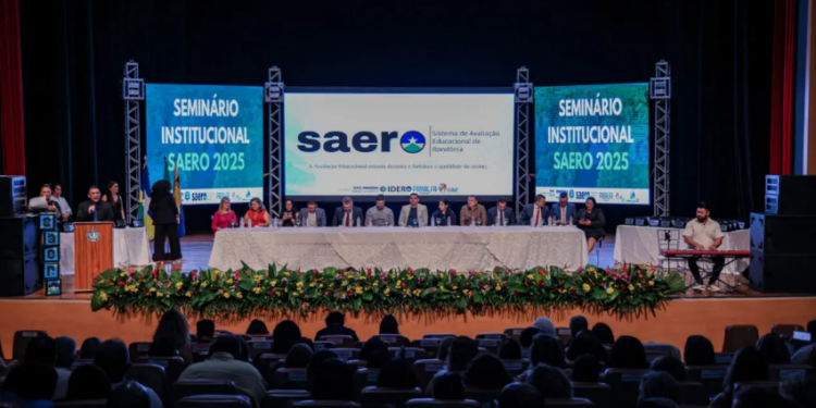 Estratégias para melhoria da aprendizagem são fortalecidas durante apresentação de resultados do Saero 2025