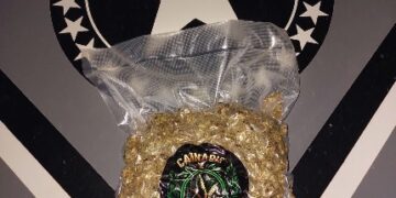 OPERAÇÃO INTEGRADA NA FRONTEIRA: PMRO APREENDE MAIS DE 1KG DE DROGA