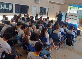 Educação que protege: 9º BPM leva prevenção às drogas e combate à violência para escola em Rio Pardo