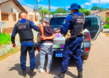 JI-PARANÁ – POLÍCIA MILITAR PRENDE SUSPEITO DE VIOLÊNCIA SEXUAL POUCAS HORAS APÓS O CRIME