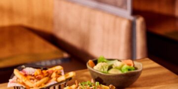 Gastronomia: restaurante de Porto Velho oferece bebida refil gratuita na compra da Ribs Rocker Crown por tempo limitado