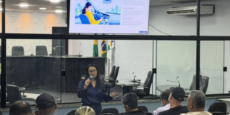 Novas etapas do Encontro Pedagógico para Instrutores de Trânsito são promovidas em Rolim de Moura e Ji-Paraná
