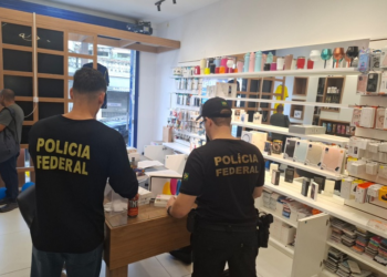PF deflagra operação para combater contrabando e descaminho em Angra dos Reis/RJ