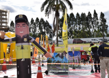PRF Participa do “Maio Glauberiano” em Vitória da Conquista com Cinema Itinerante e ações do Maio Amarelo