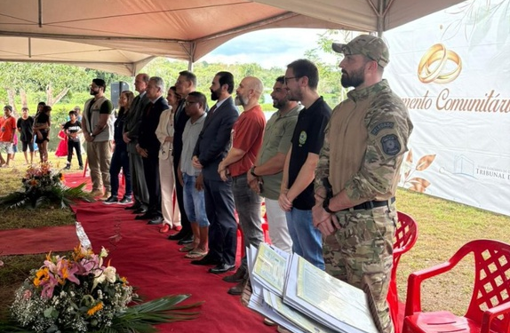 PF participa de ação na aldeia Tanajura em Guajará-Mirim/RO