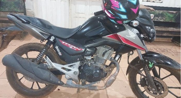 PMRO impede fuga de criminosos e recupera veículo roubado após acompanhamento tático em guajará-mirim