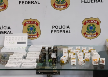 PF prende homem com medicamentos e anabolizantes no Aeroporto do Galeão