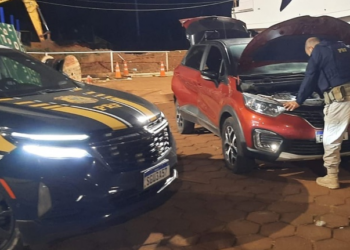 PRF recupera na BR-040, em Nova Lima (MG), Renault Captur roubada no RJ