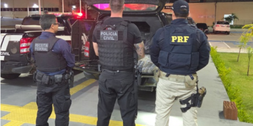 Ação integrada entre PRF, Receita Federal e Polícia Civil do RN resulta na apreensão de quase uma tonelada de droga em Campo Redondo/RN
