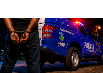 VIOLÊNCIA DOMÉSTICA – HOMEM É PRESO PELA PM APÓS AMEAÇAR COMPANHEIRA E ENTEADA