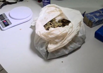 PRF apreende mais de 5,5 kg de droga e prende trio após acompanhamento tático em Mossoró/RN