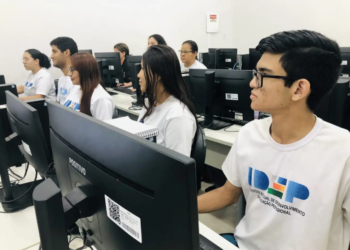Inscrições para 28 cursos profissionalizantes remotos seguem até dia 25, em todo estado