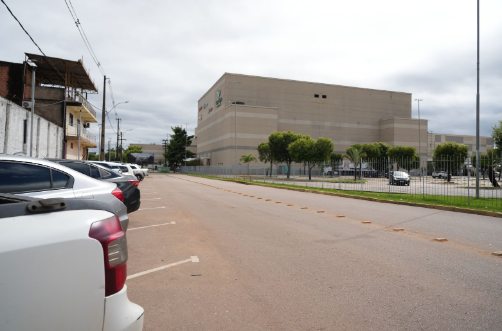 Um ano depois, estacionamento no entorno do shopping facilita acesso e organiza trânsito