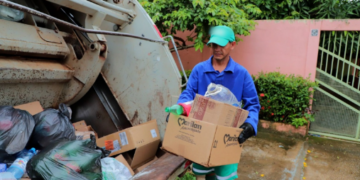 Coleta de lixo em Porto Velho segue com novas rotas para melhor atender a população