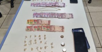 AÇÃO INTEGRADA ENTRE 9º BPM E BPCHOQUE RESULTA EM APREENSÃO DE DROGAS E VEÍCULO EM PORTO VELHO
