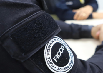 FICCOs apreendem mais de 4,2 toneladas de drogas e efetuam prisões pelo país