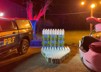 PRF prende contrabandista com 432 litros de agrotóxico em Alegrete
