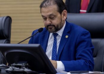 Deputado Laerte Gomes garante R$ 2,5 milhões para reforma de escola em Alvorada do Oeste