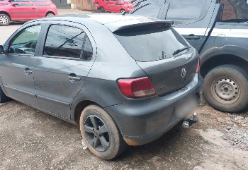 POLÍCIA MILITAR IDENTIFICA VEÍCULO USADO EM SÉRIE DE FURTOS E CONDUZ SUSPEITO À DELEGACIA EM PORTO VELHO