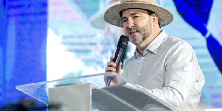 Alex Redano destaca participação da Assembleia Legislativa na Rondônia Rural Show Internacional