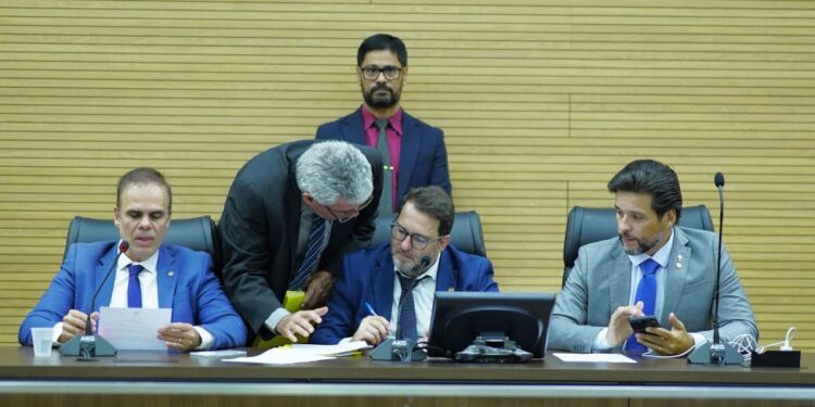 Projetos aprovados pela Assembleia Legislativa reforçam orçamento de órgãos estaduais