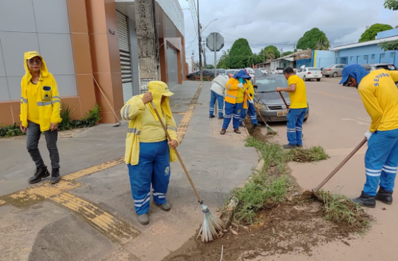 Operação Cidade Limpa já retirou mais de 128 mil toneladas de resíduos da capital