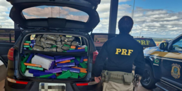PRF apreende 328 Kg de maconha em Mundo Novo (MS)