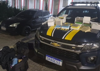 PRF prende homem transportando milhares de cigarros eletrônicos ilegais em Cajati/SP