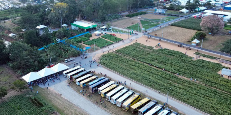 Participação de mais de 11 mil agricultores familiares na 13ª Rondônia Rural Show Internacional fomenta economia rural