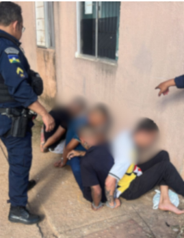 POLÍCIA MILITAR FRUSTRA “TRIBUNAL DO CRIME” E RESGATA VÍTIMA NO RESIDENCIAL ORGULHO DO MADEIRA
