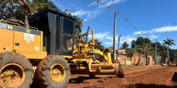 Obras de drenagem avançam para pavimentação de ruas do bairro Porto Cristo