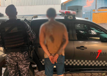 JI-PARANÁ – POLÍCIA MILITAR CUMPRE MANDADO DE PRISÃO E CAPTURA FORAGIDO DA JUSTIÇA NO CENTRO DA CIDADE