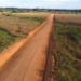 Rodovia 457 passa por manutenção completa, melhorando as condições de trafegabilidade na região do Vale do Jamari
