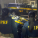 PRF apreende simulacro de arma de fogo e recupera celular roubado durante fiscalização na Zona Norte do Rio