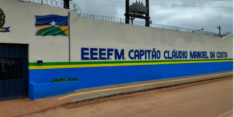 Serviços de manutenção e infraestrutura em escola estadual refletem um ambiente mais funcional e acolhedor