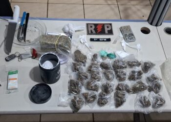 BPTAR conduz quatro suspeitos após denúncia de boca de fumo na zona sul de Porto Velho