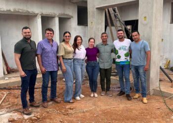Com quase R$ 5 milhões investidos em Alto Paraíso, Cristiane Lopes acompanha reta final da nova UBS 