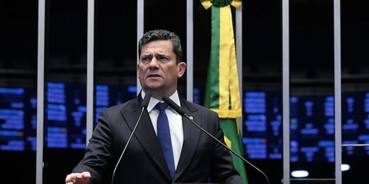 Moro defende decisão dos EUA sobre PCC e Comando Vermelho