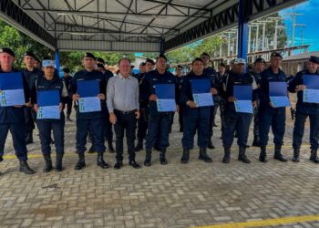 Policiais Militares são homenageados com Voto de Louvor por atuação no combate ao tráfico no Vale do Jamari