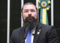 Comissão aprova projeto que garante prisão militar para PMs e bombeiros condenados