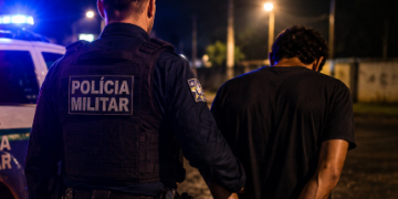 DENÚNCIA DE CÁRCERE PRIVADO MOBILIZA POLÍCIA MILITAR EM PORTO VELHO
