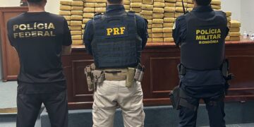 Ação conjunta entre PRF em Rondônia e PMRO resulta na apreensão de mais de 200 kg de drogas em São Miguel do Guaporé