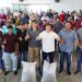 Alex Redano acompanha entrega de condicionadores de solo para 131 produtores rurais em Novo Horizonte d’Oeste