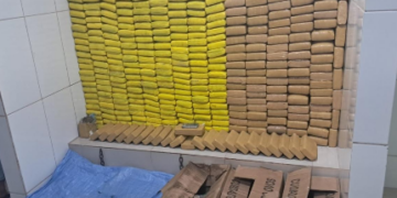 OPERAÇÃO APREENDE MAIS DE 328 QUILOS DE DROGAS E PRENDE CASAL EM CACOAL