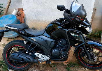 JI-PARANÁ – MOTOCICLETA FURTADA É RECUPERADA PELA POLÍCIA MILITAR NA ZONA RURAL