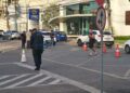 Quase 60 minutos sem atendimento: Grave acidente de trânsito entre moto e carro no cruzamento da Sete de Setembro com a João Goulart