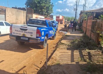 Vítima é morta dentro de residência na zona sul