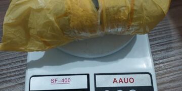 PM APREENDE CERCA DE 1 KG DE HAXIXE E PRENDE DUAS MULHERES DURANTE OPERAÇÃO CONTRA O TRÁFICO EM VILHENA